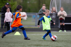 Schoolvoetbal-groep-1-2-8-van-193