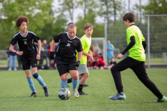 Schoolvoetbal-groep-3-4-7-8-83-van-112